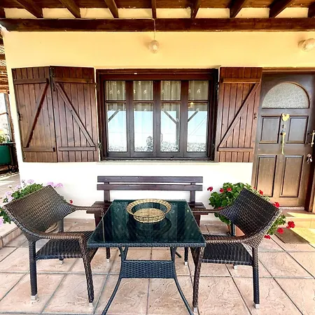 Villa Apokas Zoopijí